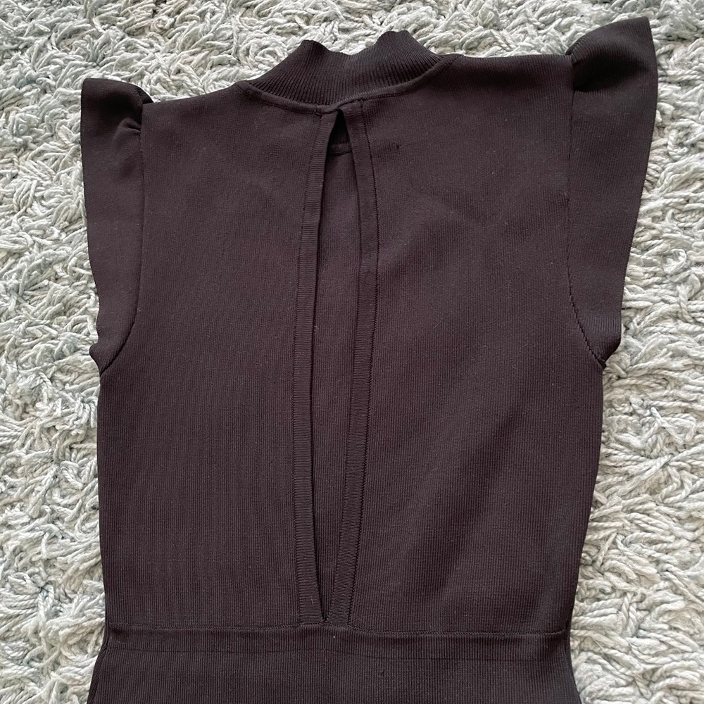 Black dress - Picture 4 of 6